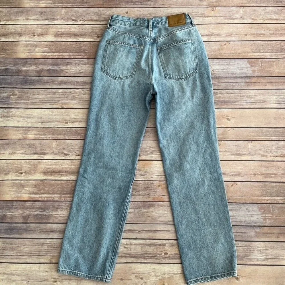 Denim Forum Joni High Rise Loose Jeans Light Wash Knee Holes Distressed - Picture 4 of 12